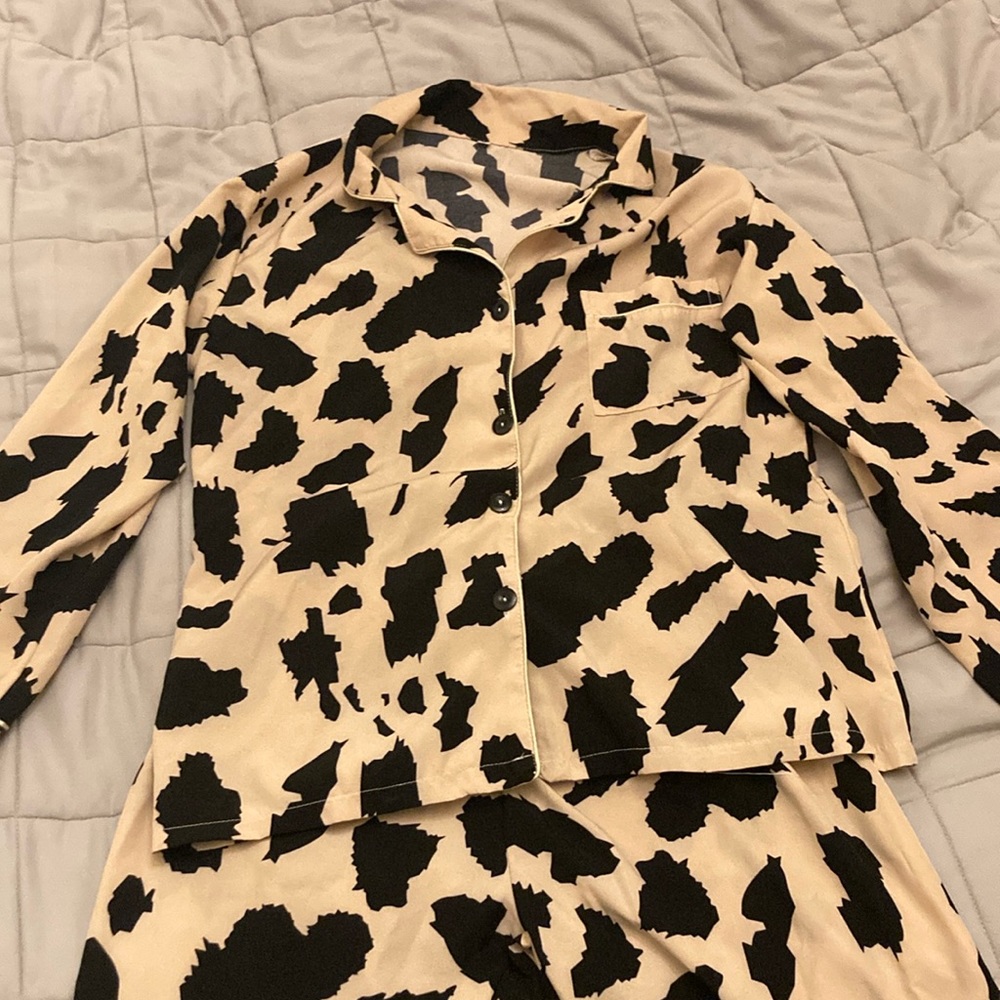 Abstract leopard print/cheetah print pajamas.